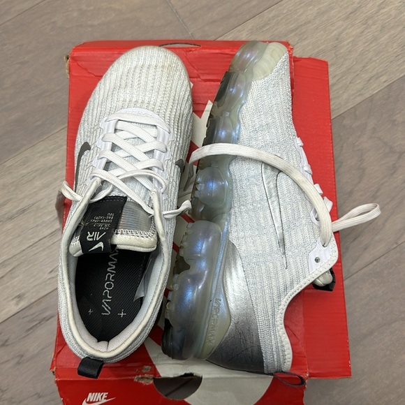 Nike Air VaporMax FlyKnit 3 - Picture 7 of 7